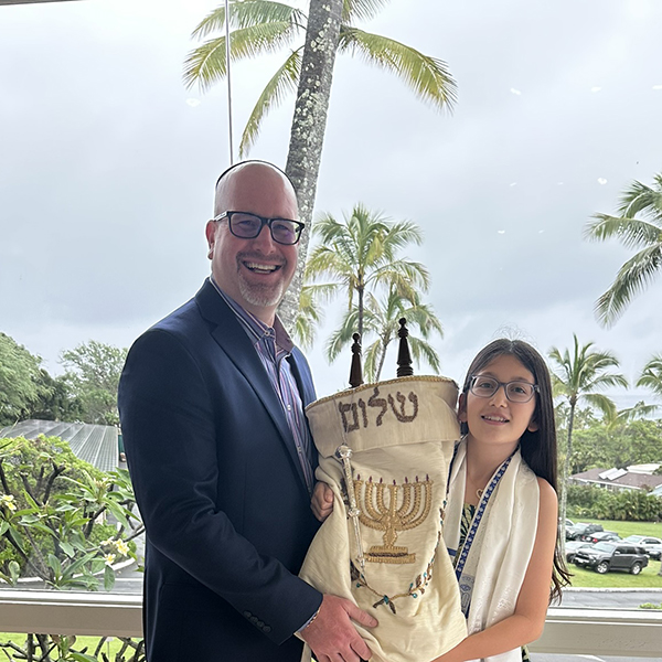 Independent Rabbi for a Bat Mitzvah in Hawaii