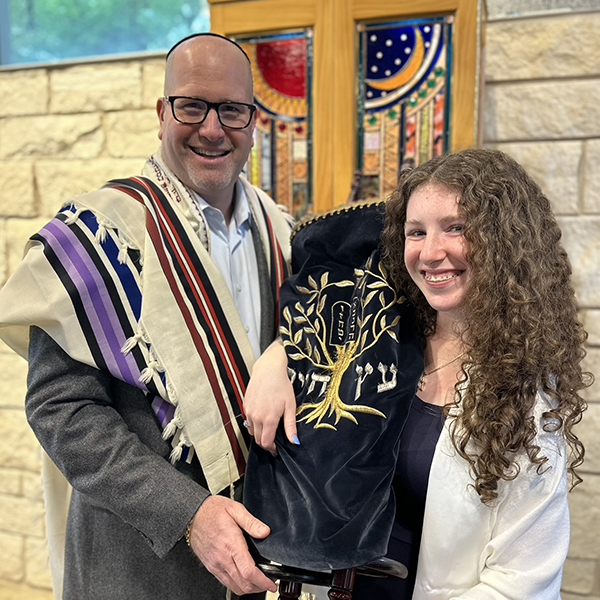 A beautiful bat mitzvah ceremony at Camp Young Judaea Texas with Rabbi Jason Miller, filled with meaning, joy, tradition, and celebration.