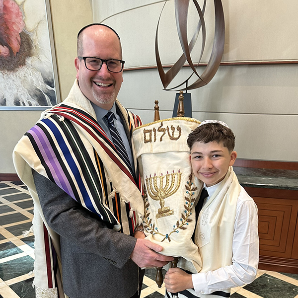 Rabbi for a VIP Bar Mitzvah Service - Smaller Crowd and Less Stress