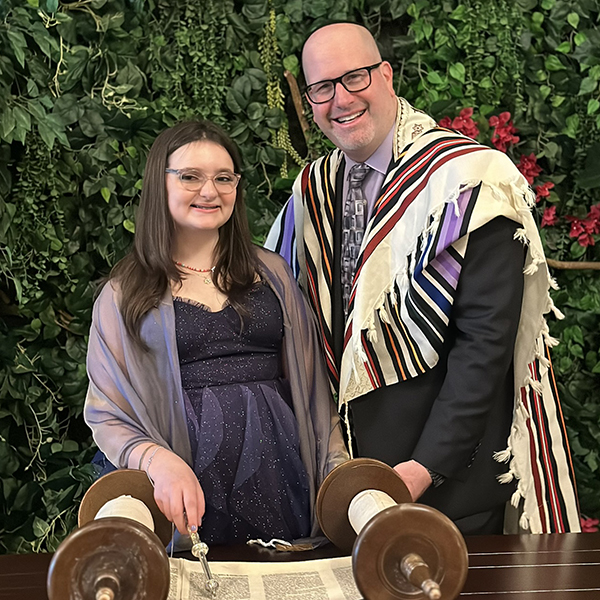 Rabbi for a VIP Bat Mitzvah with a smaller crowd and less stress