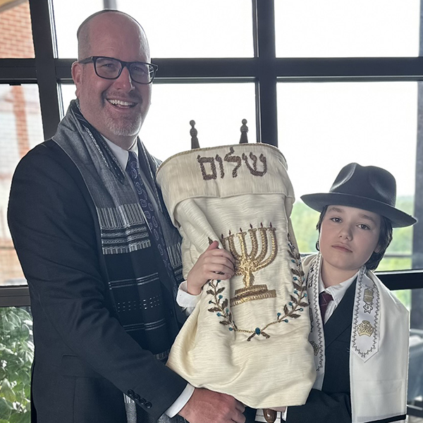 Book a Rabbi for Bar Mitzvah in Atlanta
