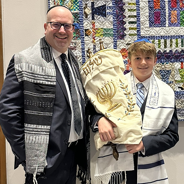 Book a Rabbi for Bar Mitzvah in Virginia