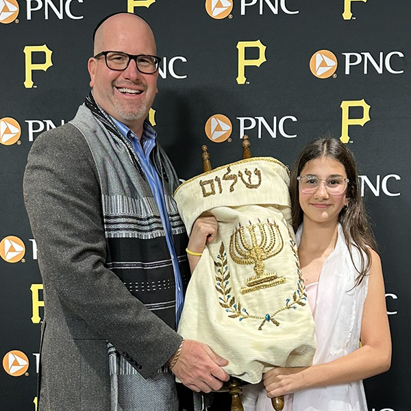 Book a Rabbi for Bat Mitzvah in Pittsburgh