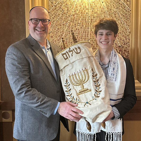 Independent Rabbi for Bar Mitzvah in Chicago
